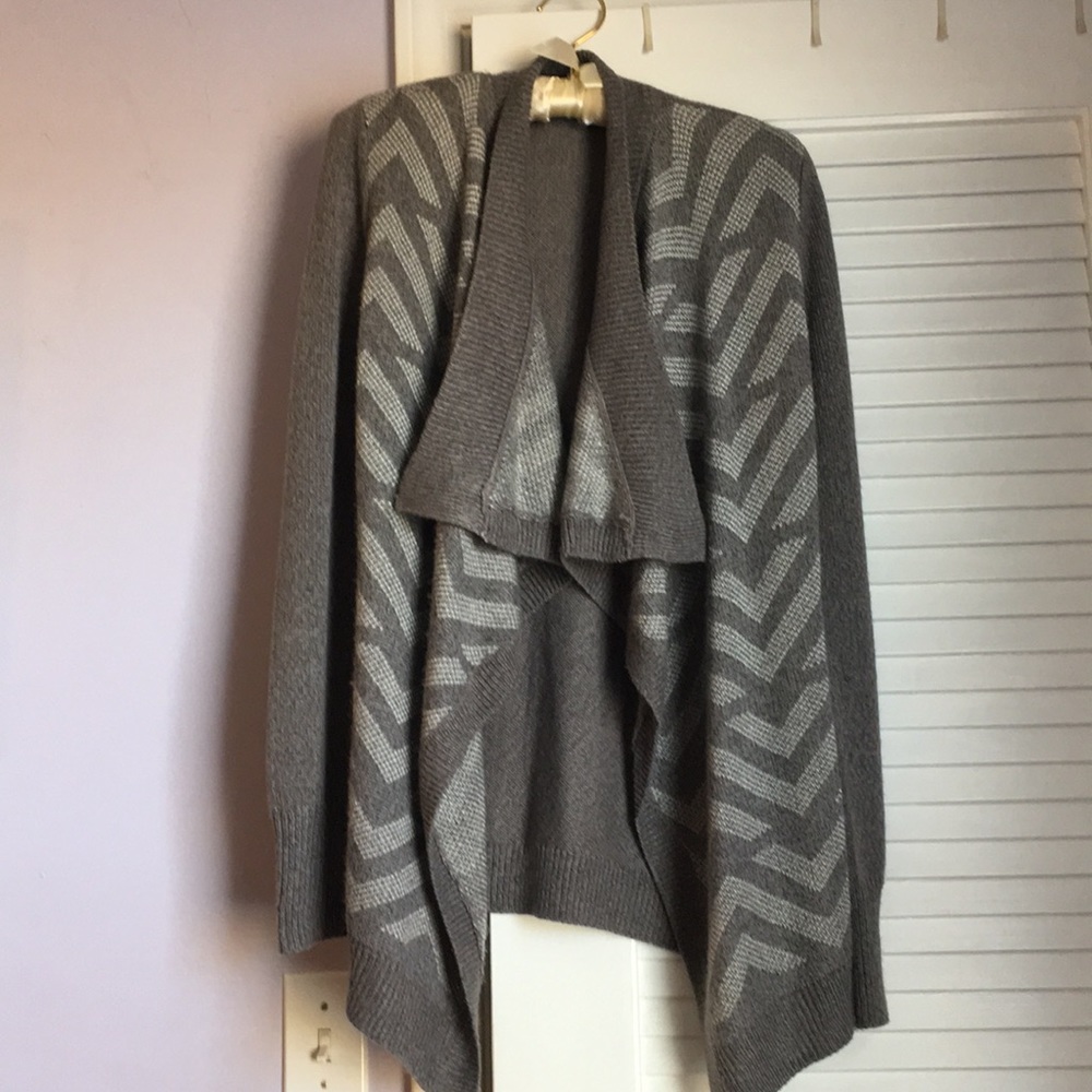 Gray chevron cardigan/sweater